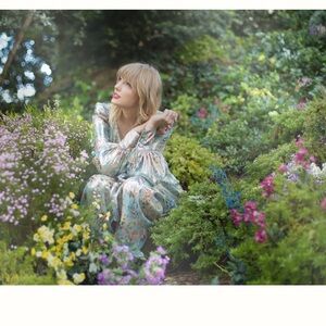 Taylor Swift Lover Era thin Lithograph - Garden